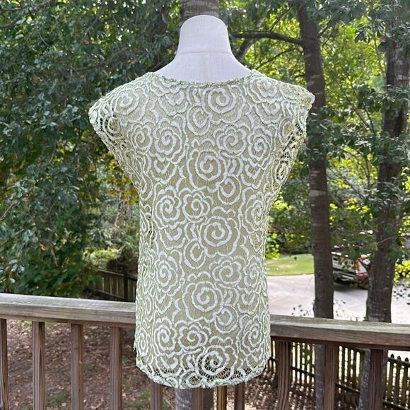 MYSTREE Mint Green Ivory Lace Crochet Cap Sleeve Top S/M - Picture 4 of 9